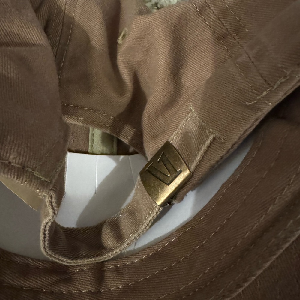 Vuori Ball Cap Hat Camel Tan NWT Unisex Mens Womens Adjustable Logo - Picture 3 of 5